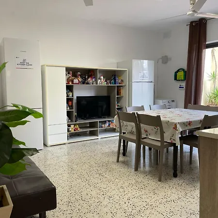 Hostel Joan Is-Swieqi