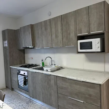 Joan * Is-Swieqi